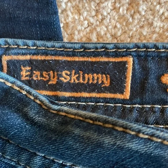 Rock Revival Easy Skinny Jeans - Picture 11 of 13